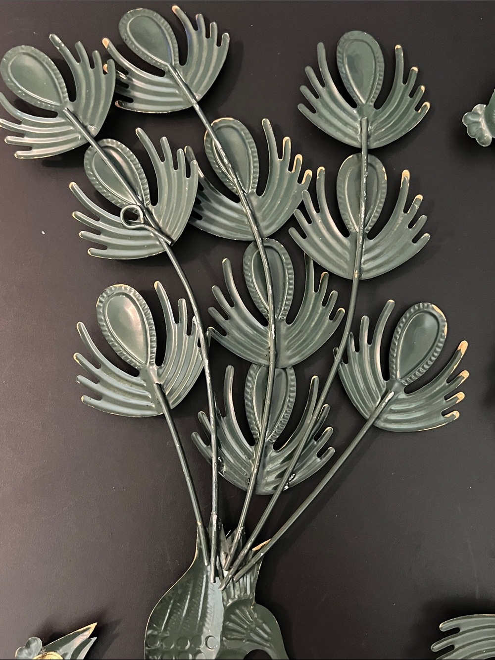 Vintage MCM Metal Peacock Wall Art Decor Set (2) - Made In Hong Kong - Picture 5 of 10